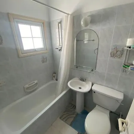 Paradise Homes 35 라르나카