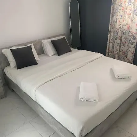 Paradise Homes 35 * 라르나카